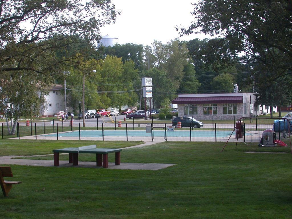 Indian Trail Motel Wisconsin Dells Kültér fotó