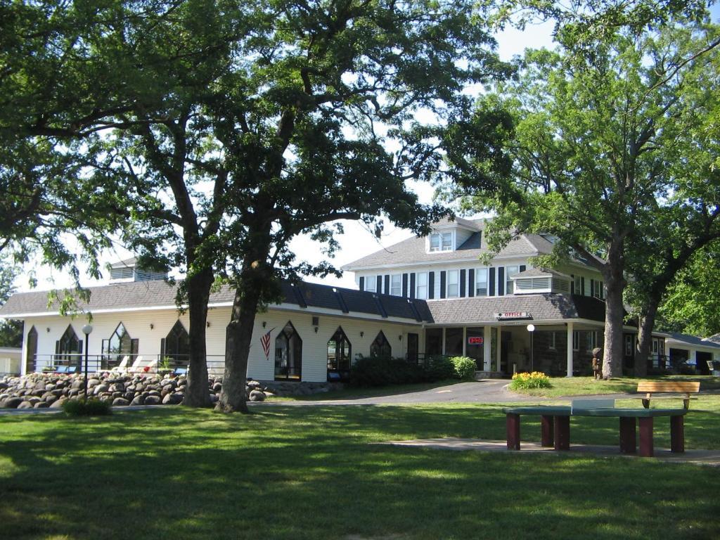 Indian Trail Motel Wisconsin Dells Kültér fotó