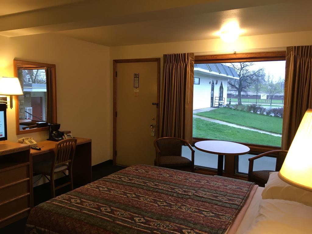 Indian Trail Motel Wisconsin Dells Kültér fotó