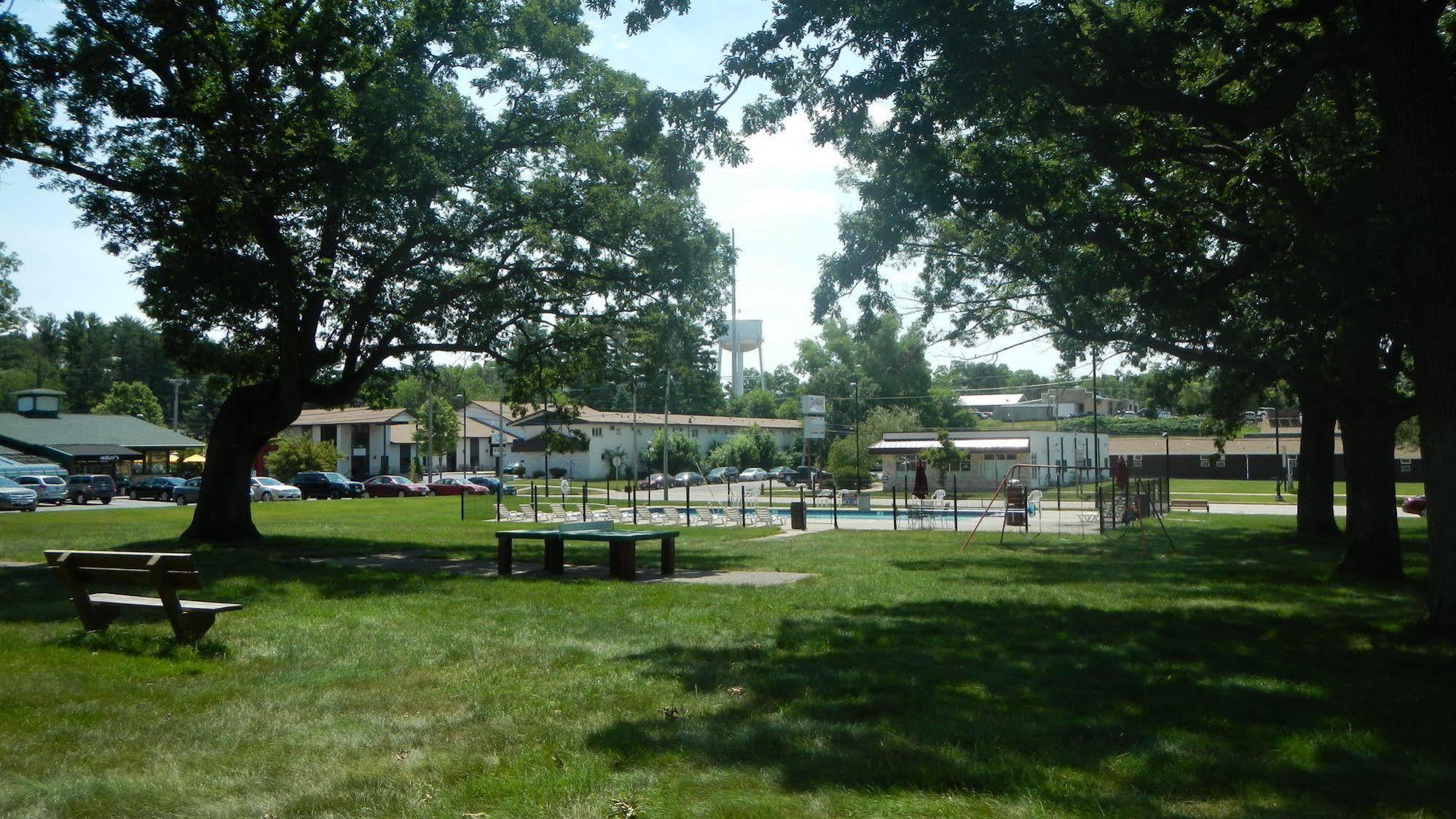 Indian Trail Motel Wisconsin Dells Kültér fotó