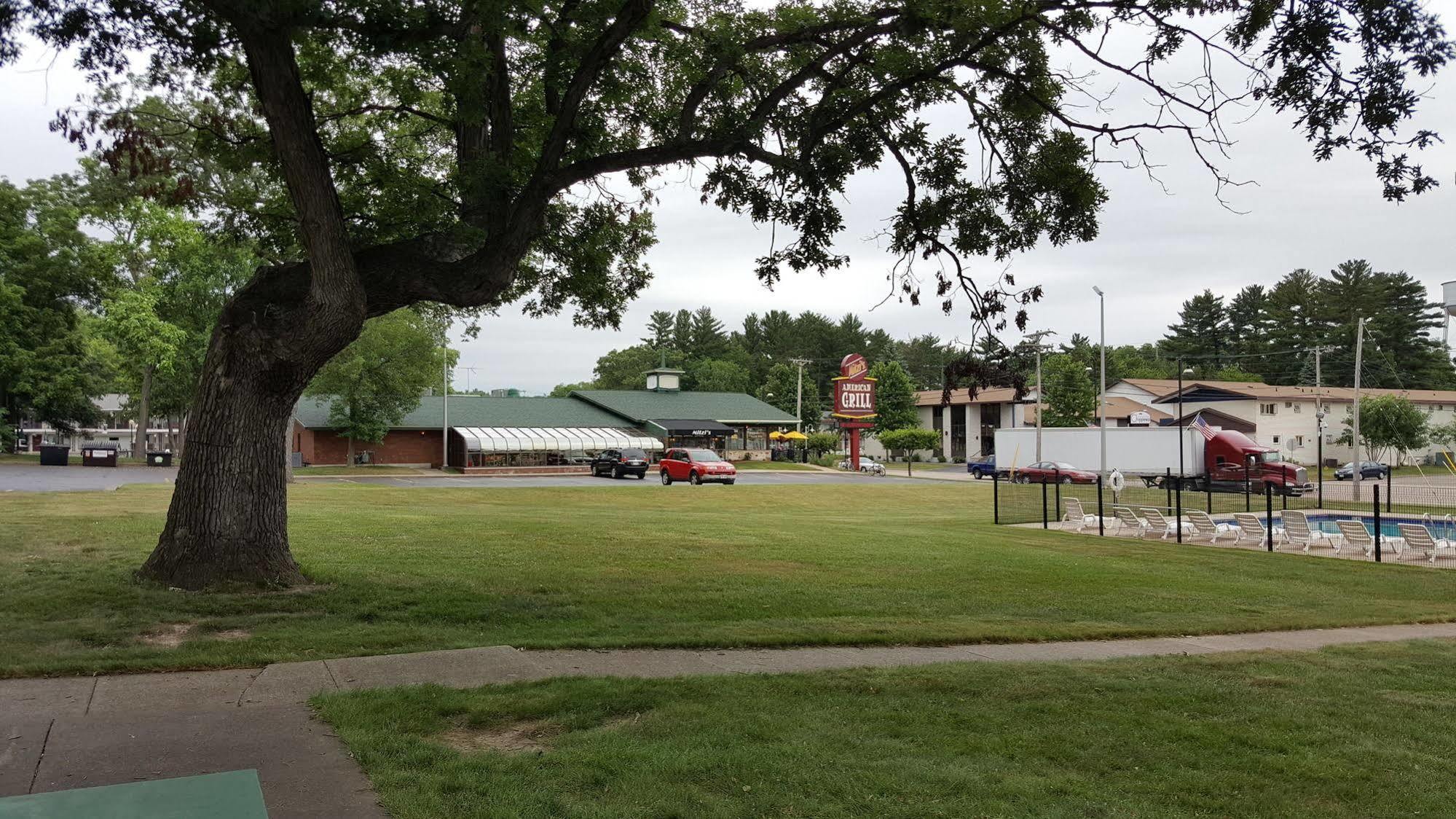 Indian Trail Motel Wisconsin Dells Kültér fotó