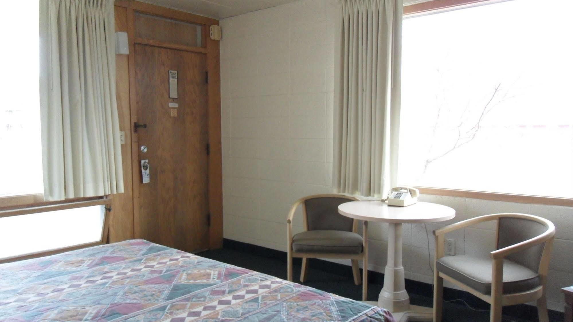 Indian Trail Motel Wisconsin Dells Kültér fotó